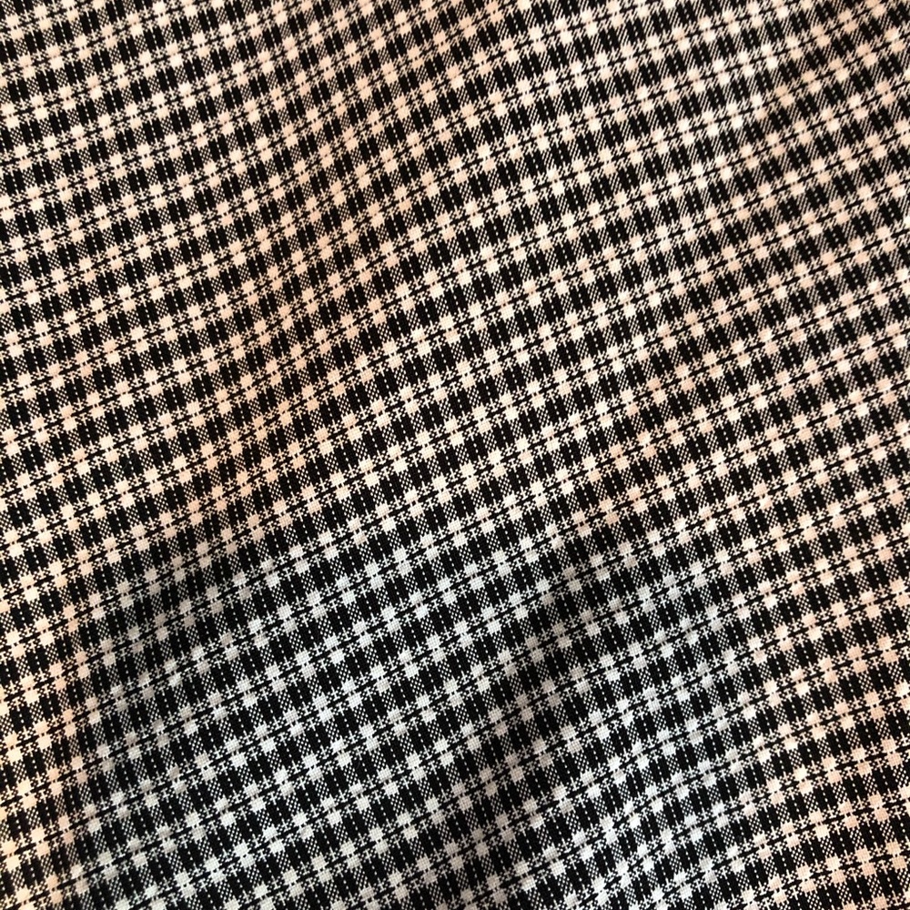 Brandy Melville crossover tie top - Picture 4 of 4